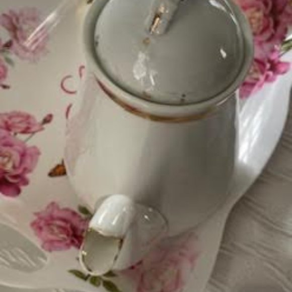 Beautiful Tea Set, French Limoges Teapot, Sugar & Cream Jug, Vintage Teaware - Picture 5 of 15